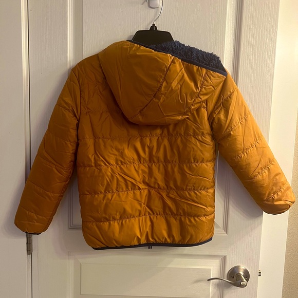 *S*O*L*D - Picture 2 of 7